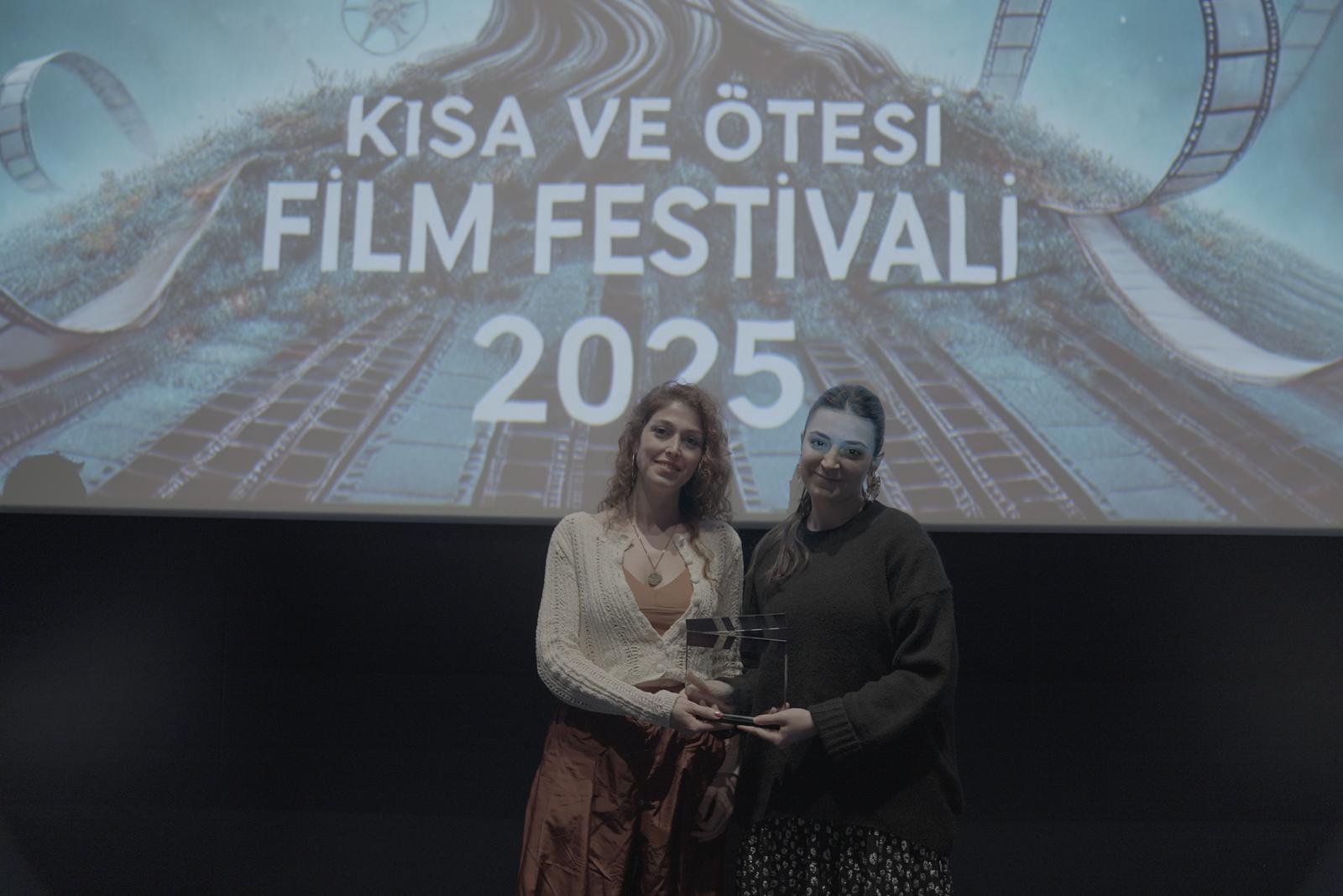 En İyi Kadın Oyuncu Ödülü